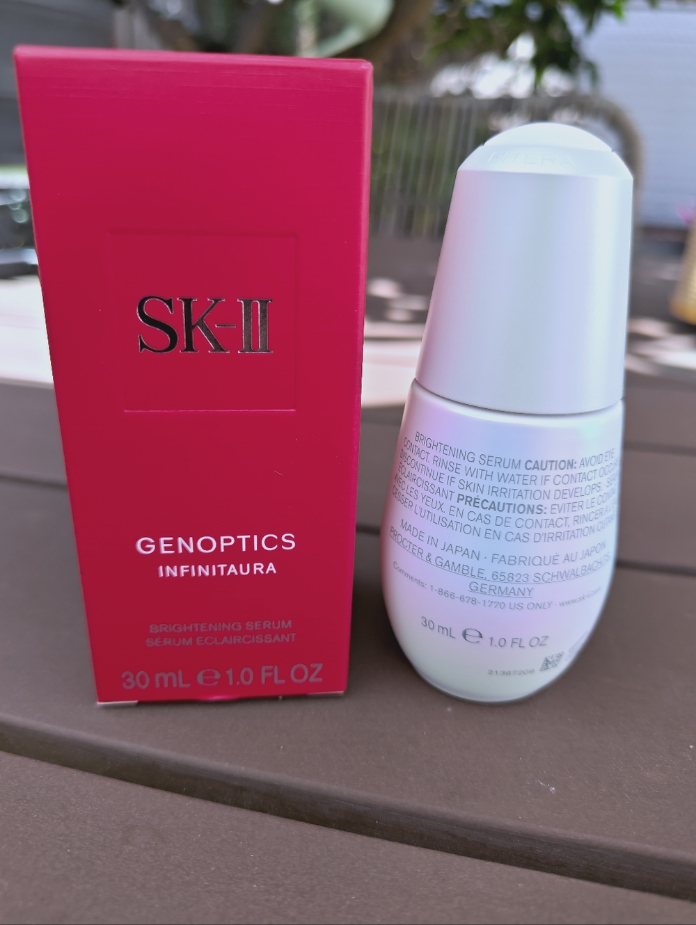 SK-II Genoptics Infinitaura Brightening Serum - Full Size - Picture 2 of 5